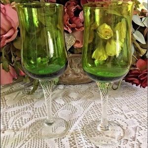 Vtg Crystal Hand Blown Twisted Stem Emerald Glasse